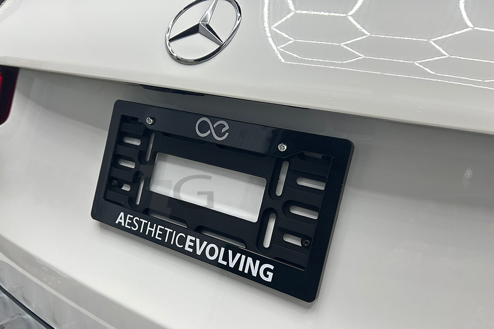 AESTHETIC EVOLVING Plate Frame Infinity Design